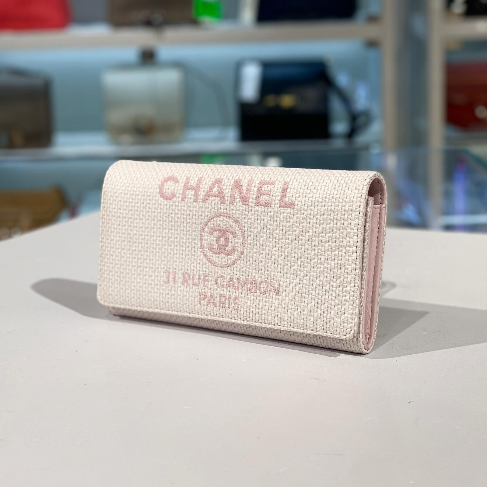 全新未使用品!!!CHANEL LONG WALLET 粉色編織CC LOGO@220開 #香奈兒長銀包 #香榭站正品