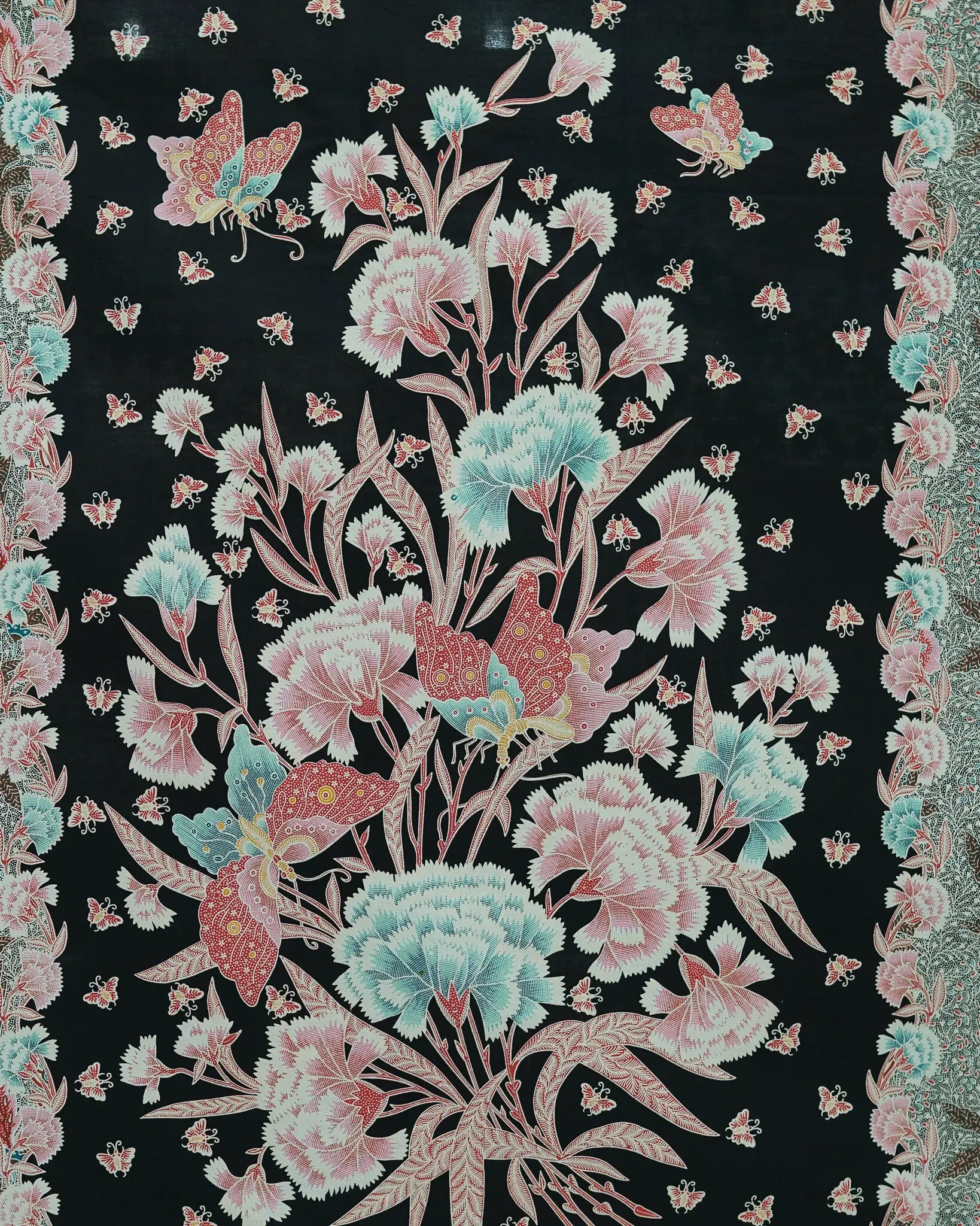 Batik｜New Sarong Batik - Carnation patterns｜Indonesia