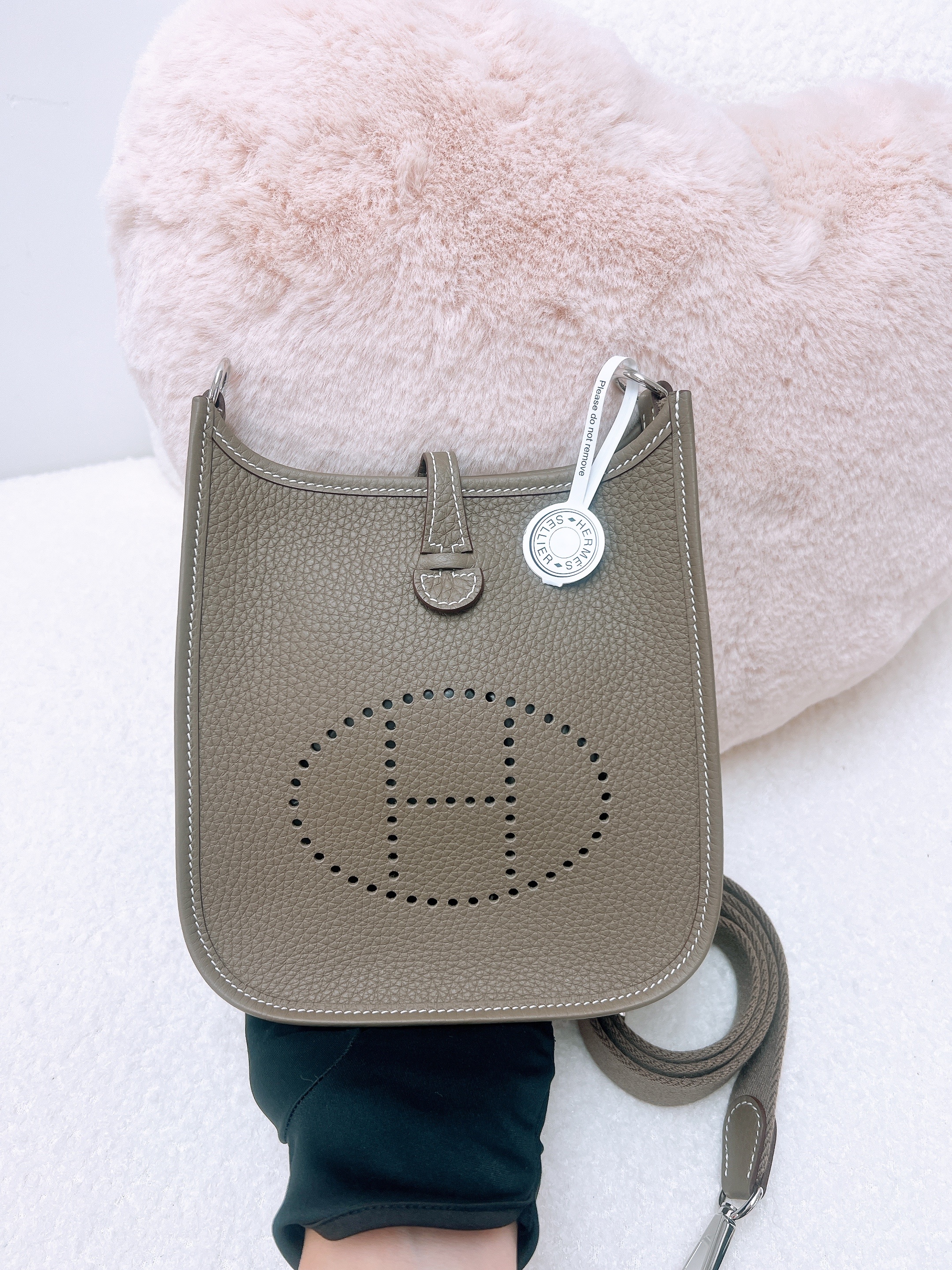*Brand New* Hermes mini evelyne (etoupe/ PHW/ stamp K)