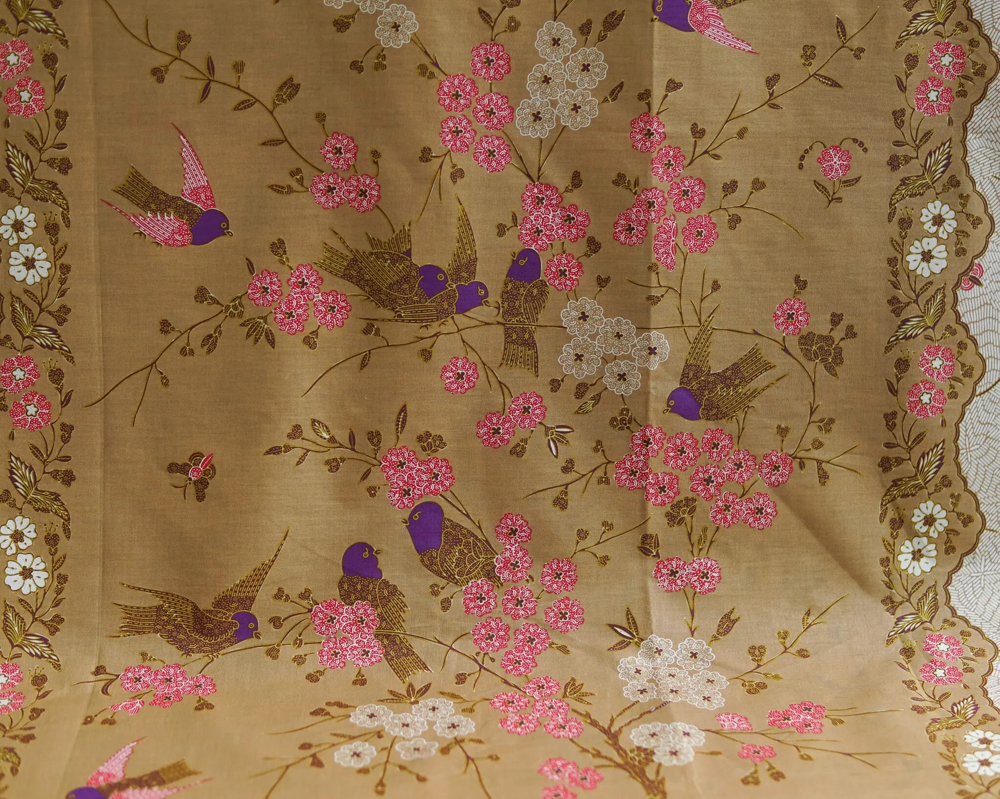 Batik｜New Sarong Batik - Siskin patterns｜Indonesia