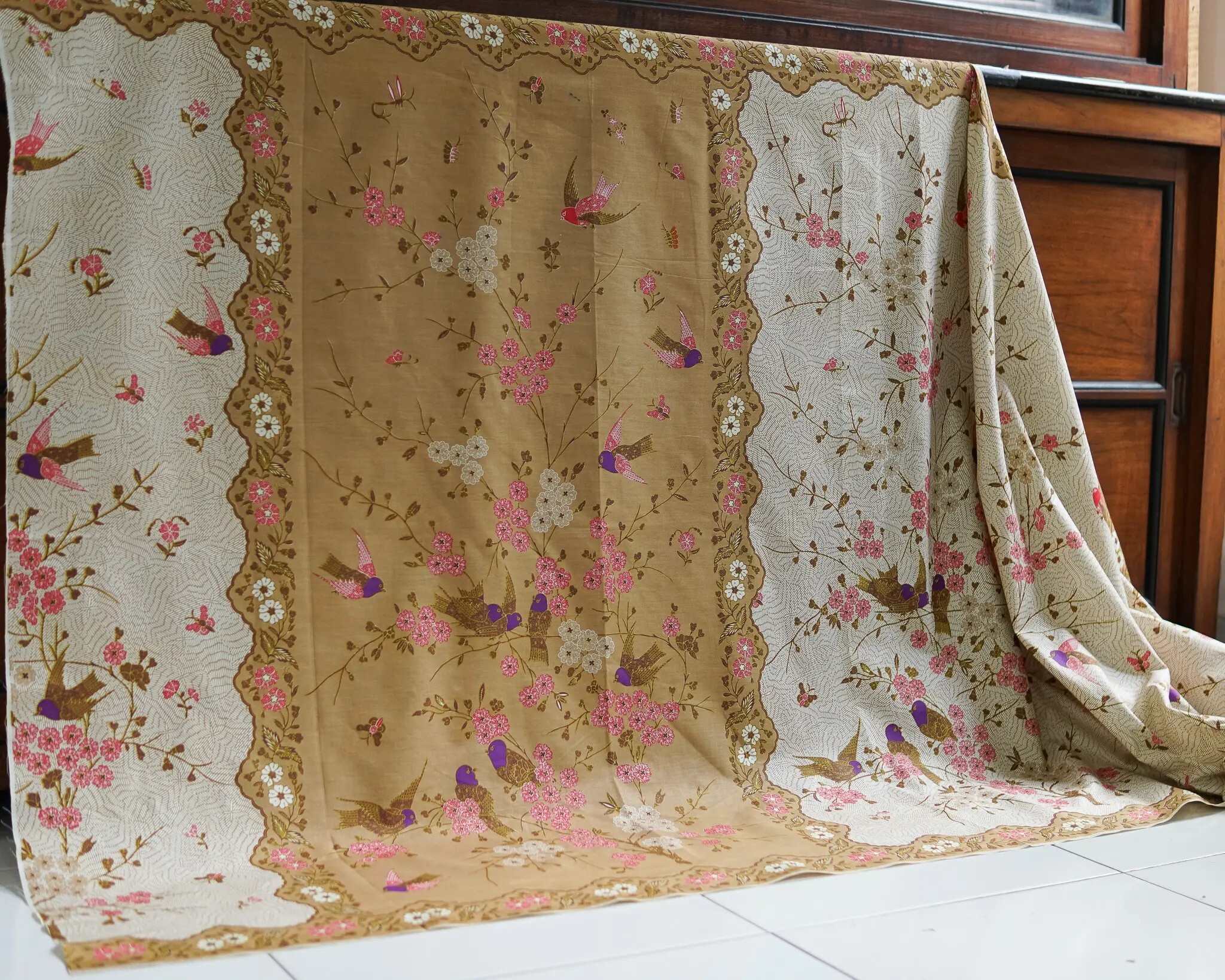 Batik｜New Sarong Batik - Siskin patterns｜Indonesia