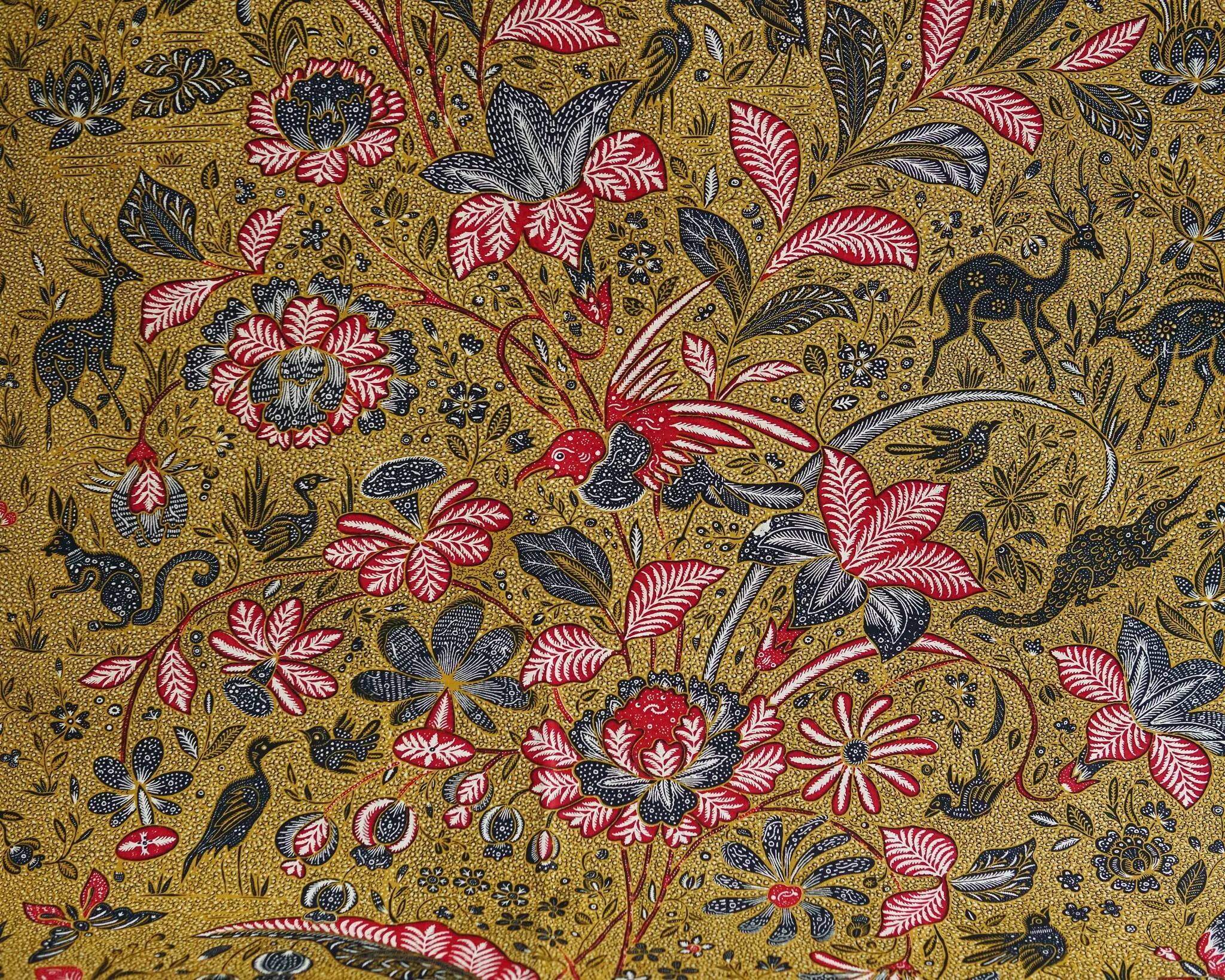 Batik｜New Sarong Batik -  All creatures patterns｜Indonesia