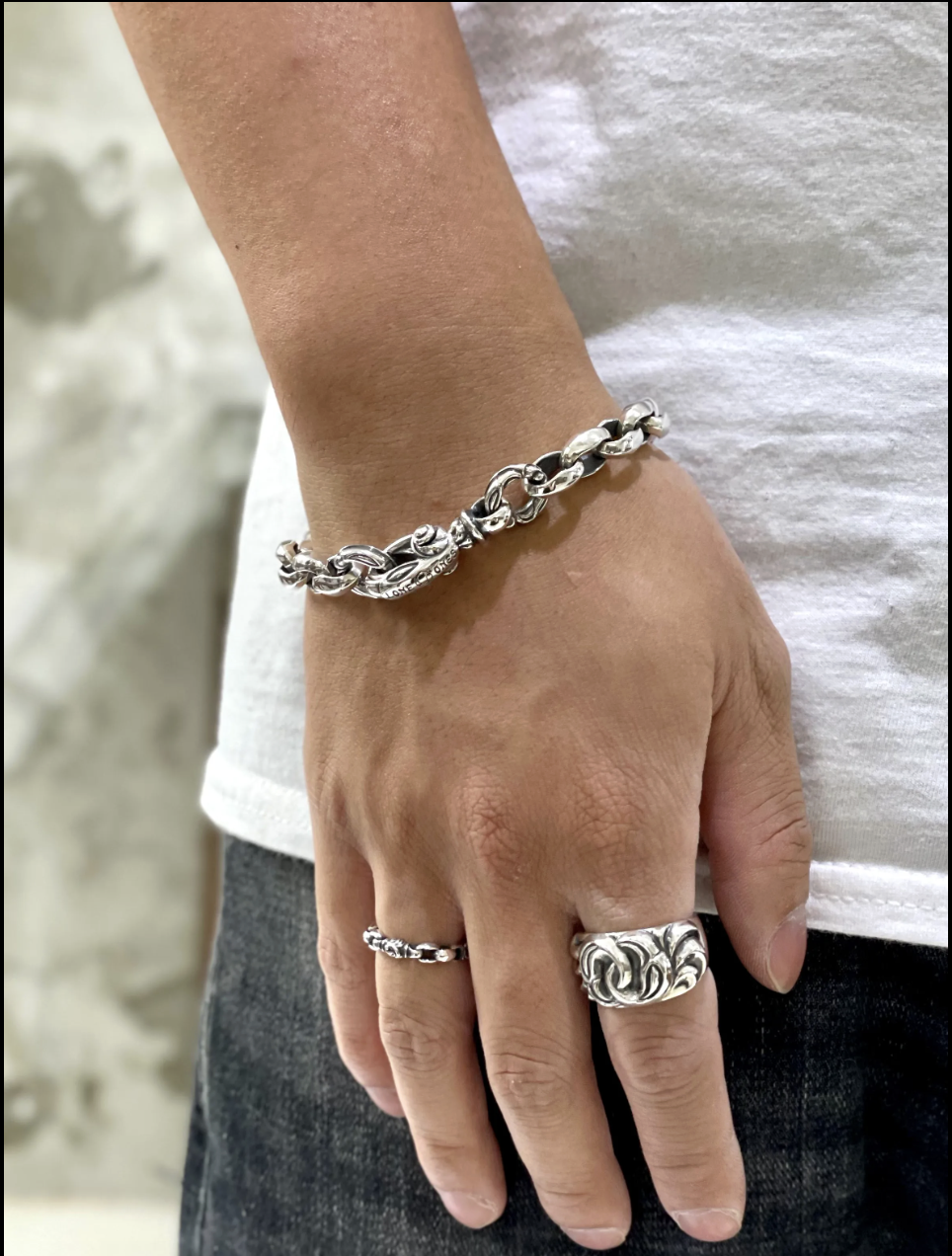 MF Bracelet: Silk Link
