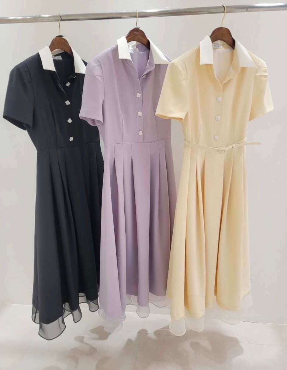 CT25  S:胸37 腰30 HIP52 M:胸39 腰32 HIP54 $939 L:胸41 腰34 HIP56 長48 $979 (一口價)