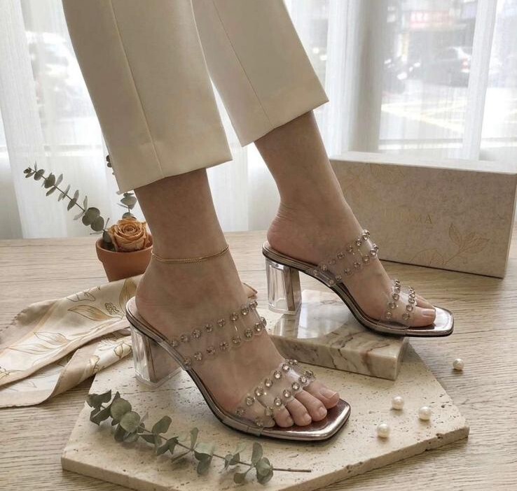 CT36 SIZE:225-245 6cm跟 正碼$539 (一口價)