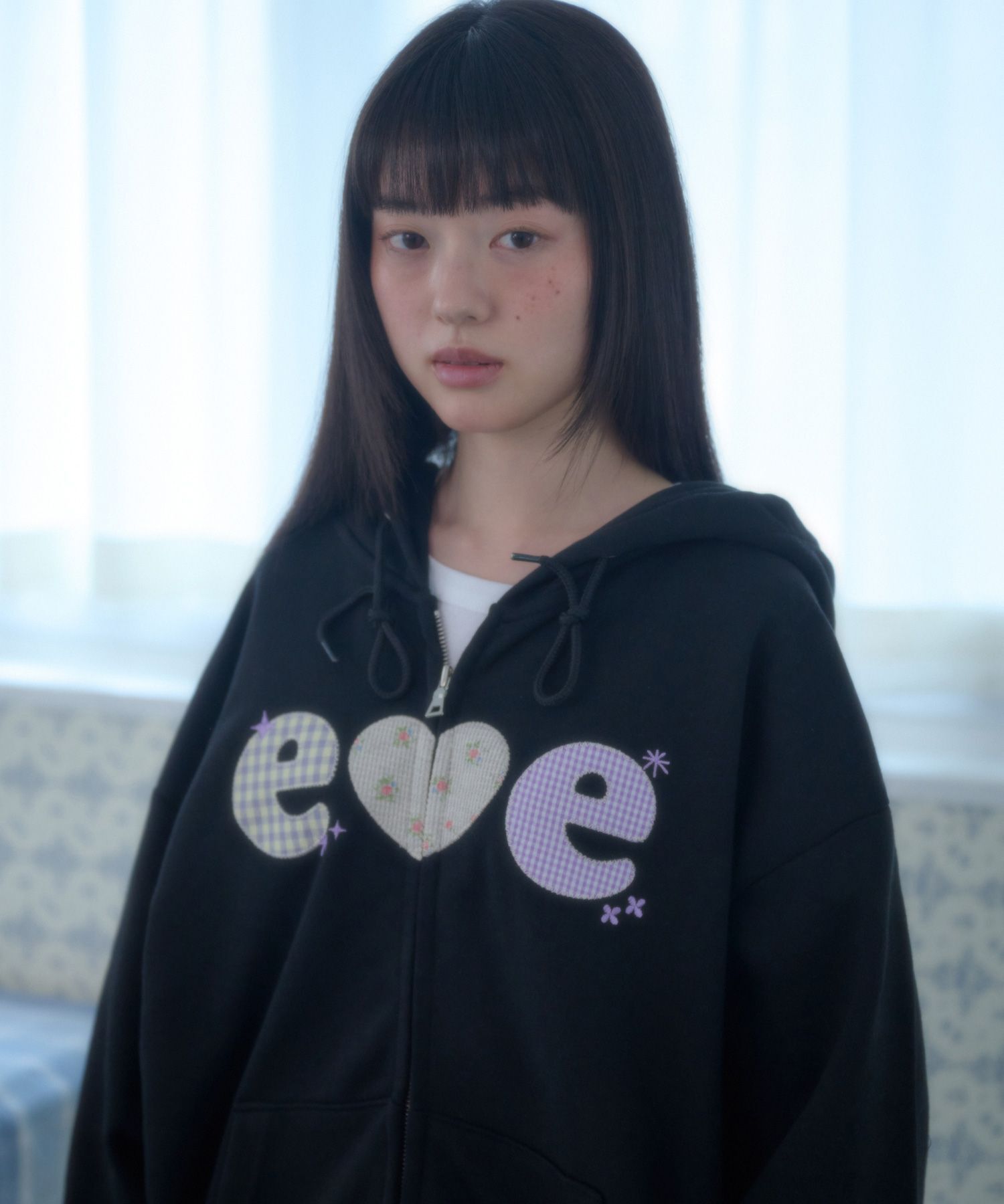 AMBLER 格紋花卉刺繡拉鍊連帽外套 AZIP901