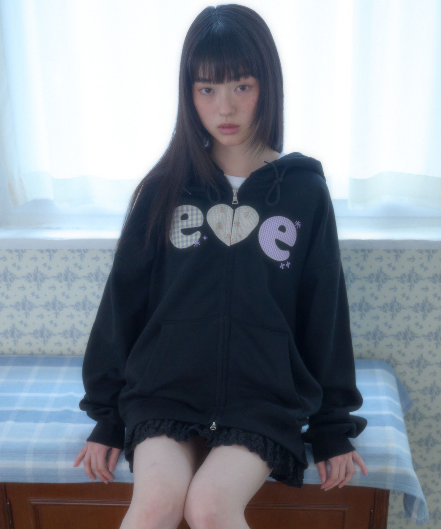 AMBLER 格紋花卉刺繡拉鍊連帽外套 AZIP901
