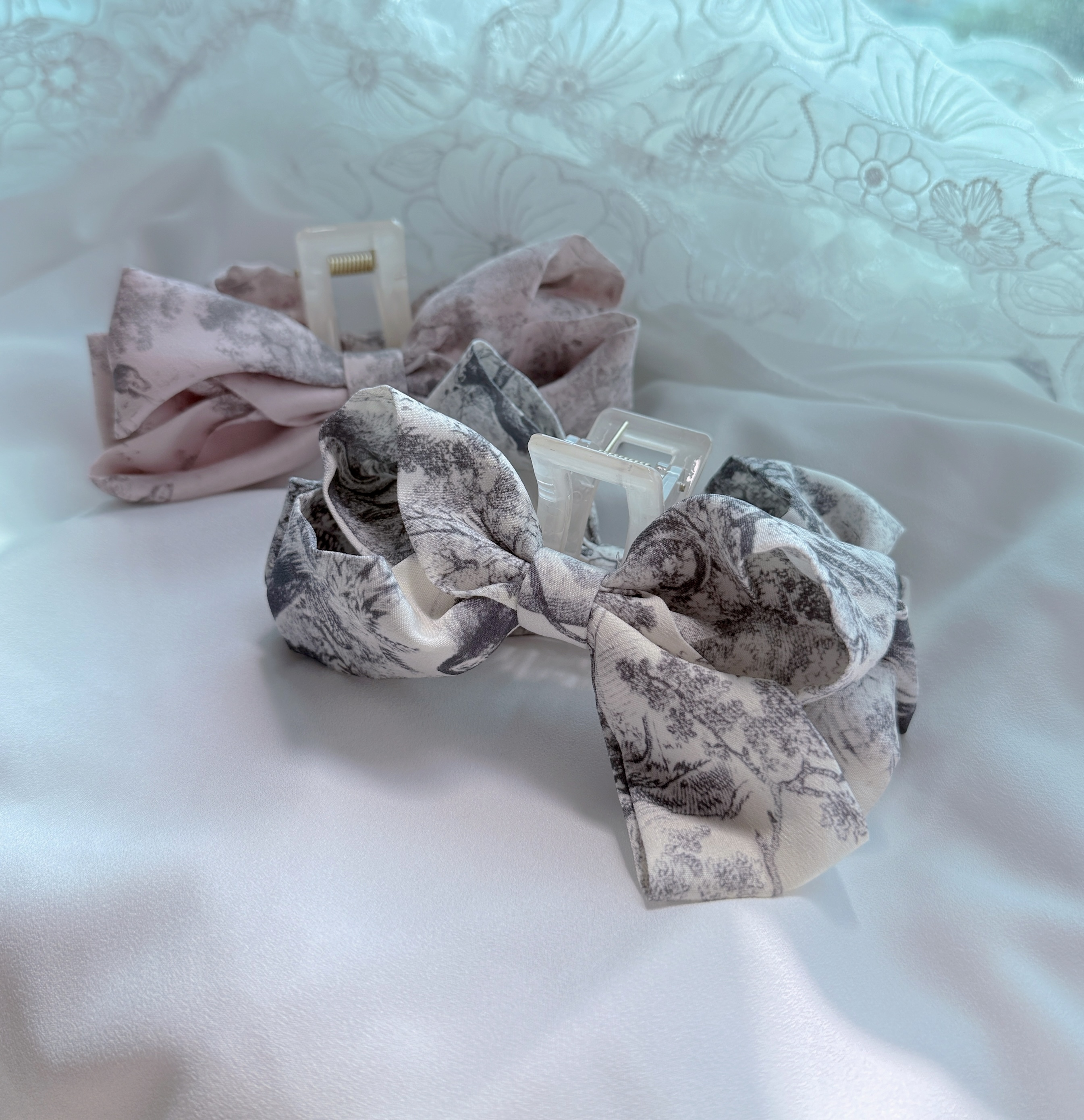 *BJ2 MADE SERIES* THE VINTAGE TAPESTRY RIBBON 🎠 HAIRCLAW / BANANA CLIP 260510