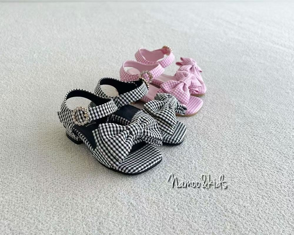 Namoo Peach Check Sandals