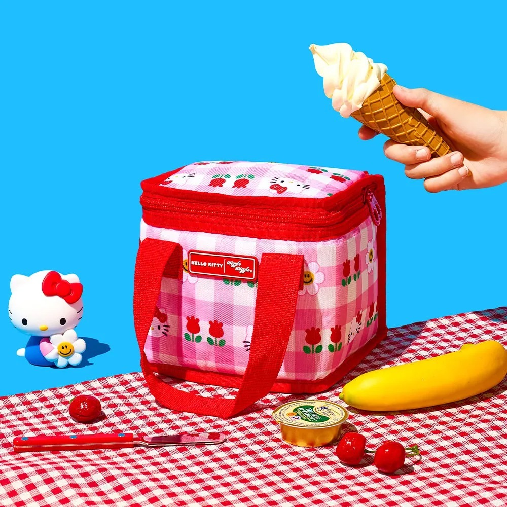 WIGGLE WIGGLE & HELLO KITTY Cooler Bag (S)