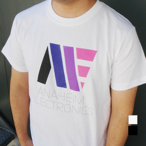 ｱﾅﾊｲﾑｸﾞﾗﾃﾞｰｼｮﾝTｼｬﾂ/WHITE COSPA 052526