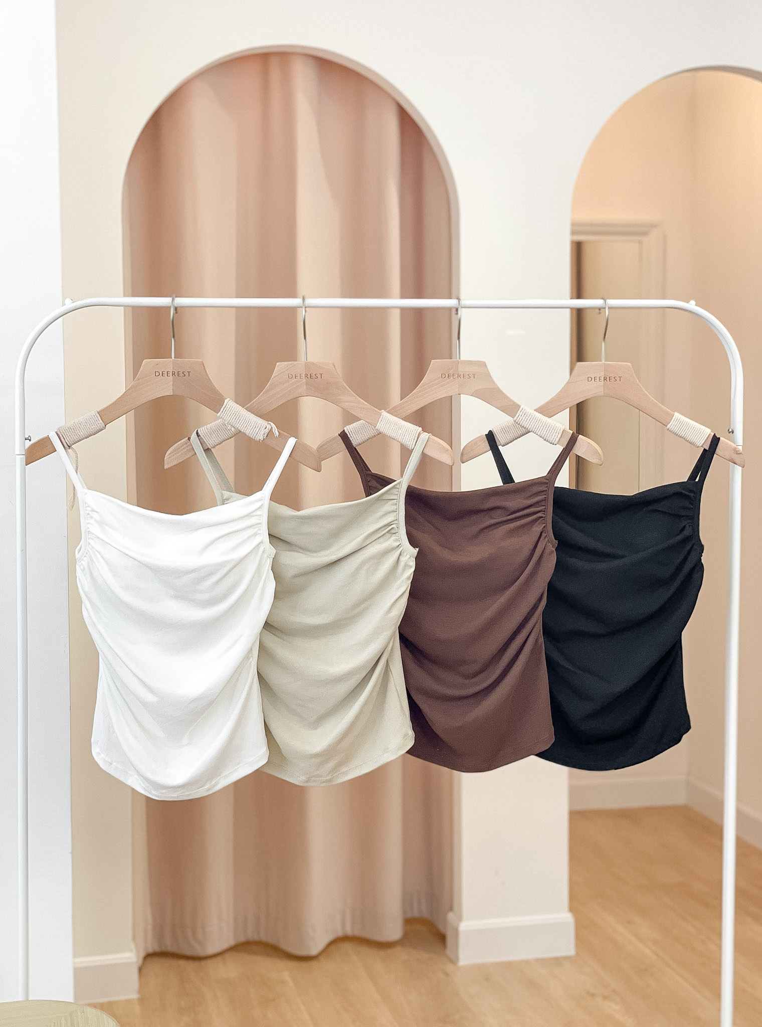 【-5℃ 涼感背心】T1542 Fluid Cool Padded Camisole