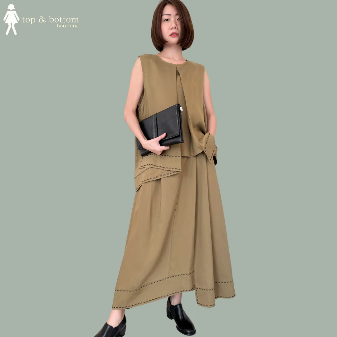 HIGH WAISTED PLEATED LONG SKIRT WITH EMBROIDERY TRIMMED