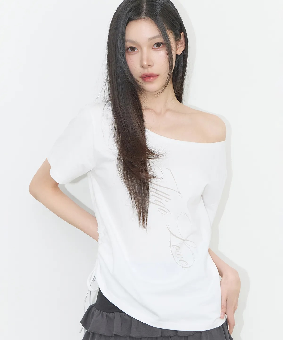 ILLIGO Ribbon String Off Shoulder T-Shirt
