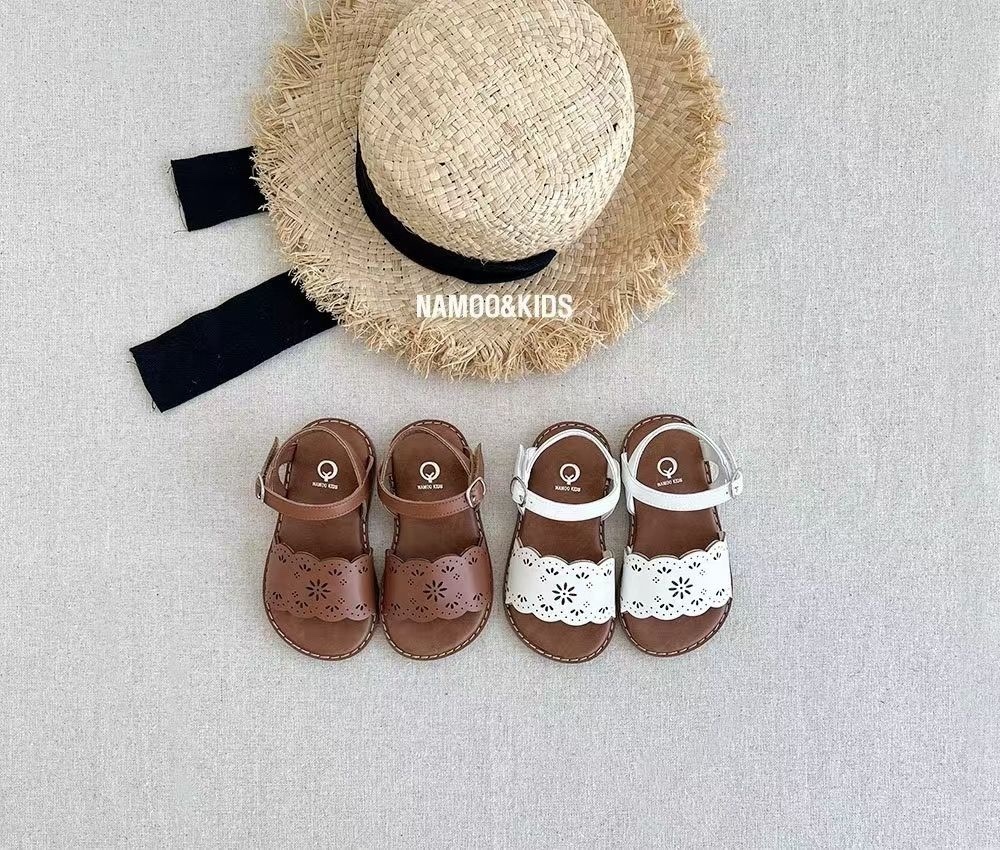 Namoo Milk Sandals