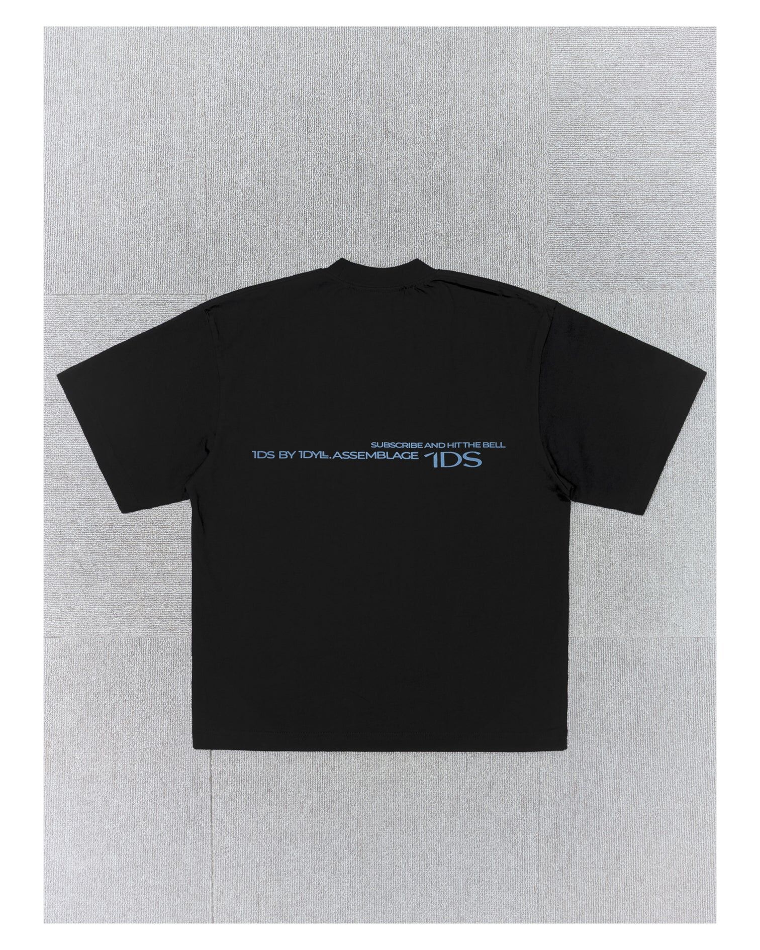 1dyLL｜1DS 26 Logo Boxy Tee (Black)