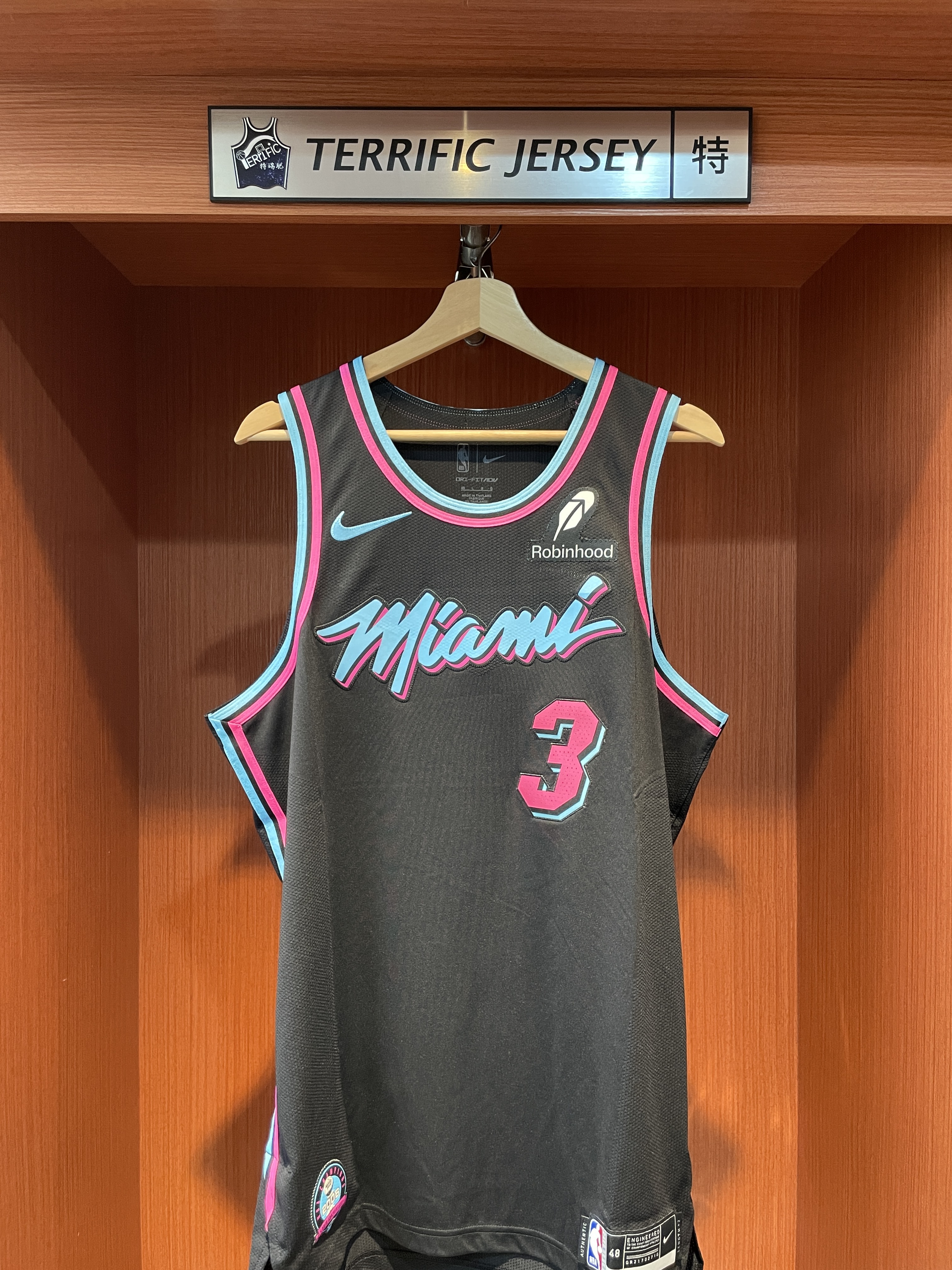 NBA球衣 Dwyane Wade 邁阿密熱火城市 25-26 City Nike Authentic 球員版 電繡 含贊助商標 全新