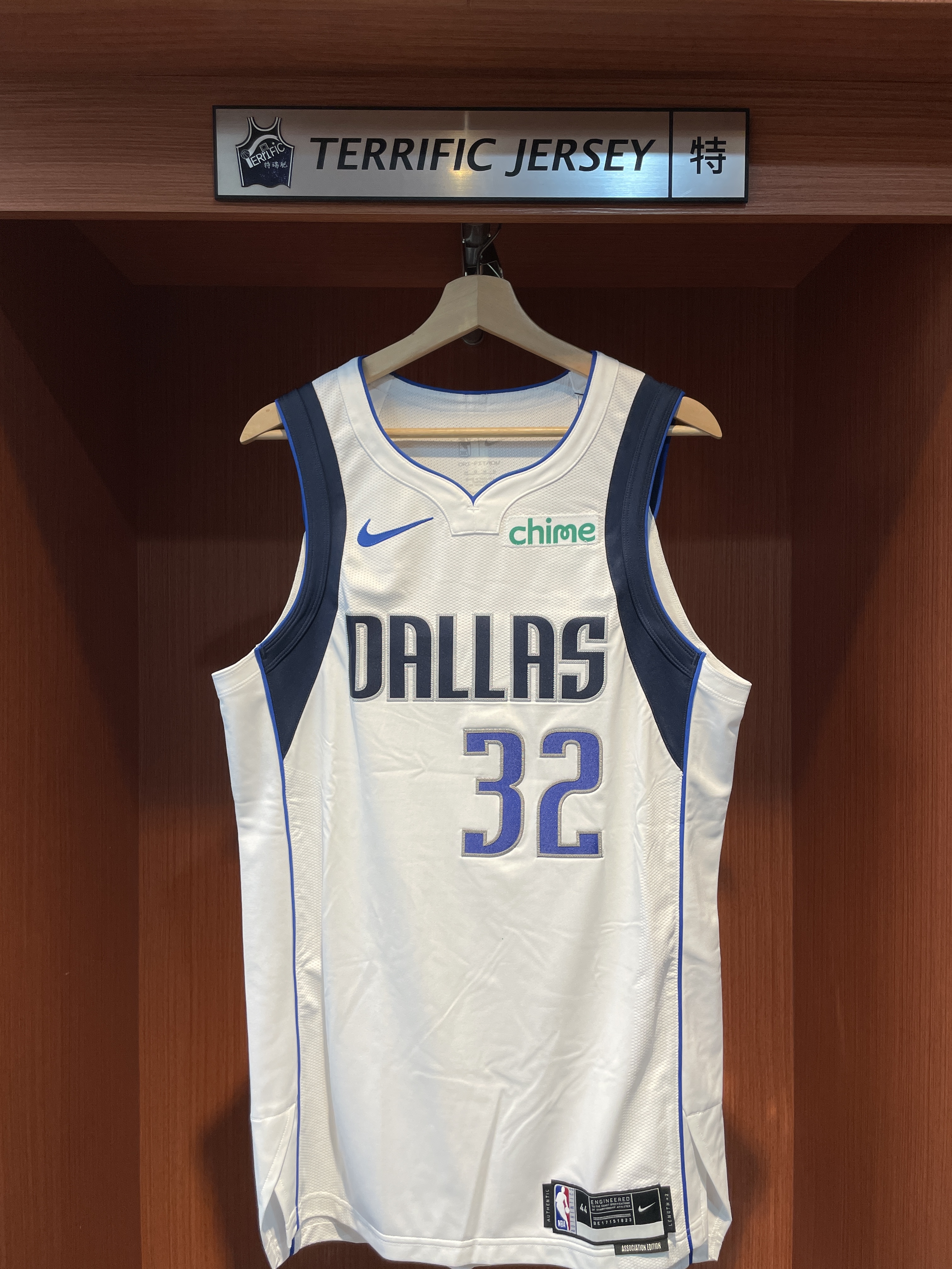 NBA球衣 Cooper Flagg 達拉斯小牛白 Association Nike Authentic 球員版 電繡 含贊助商標 全新