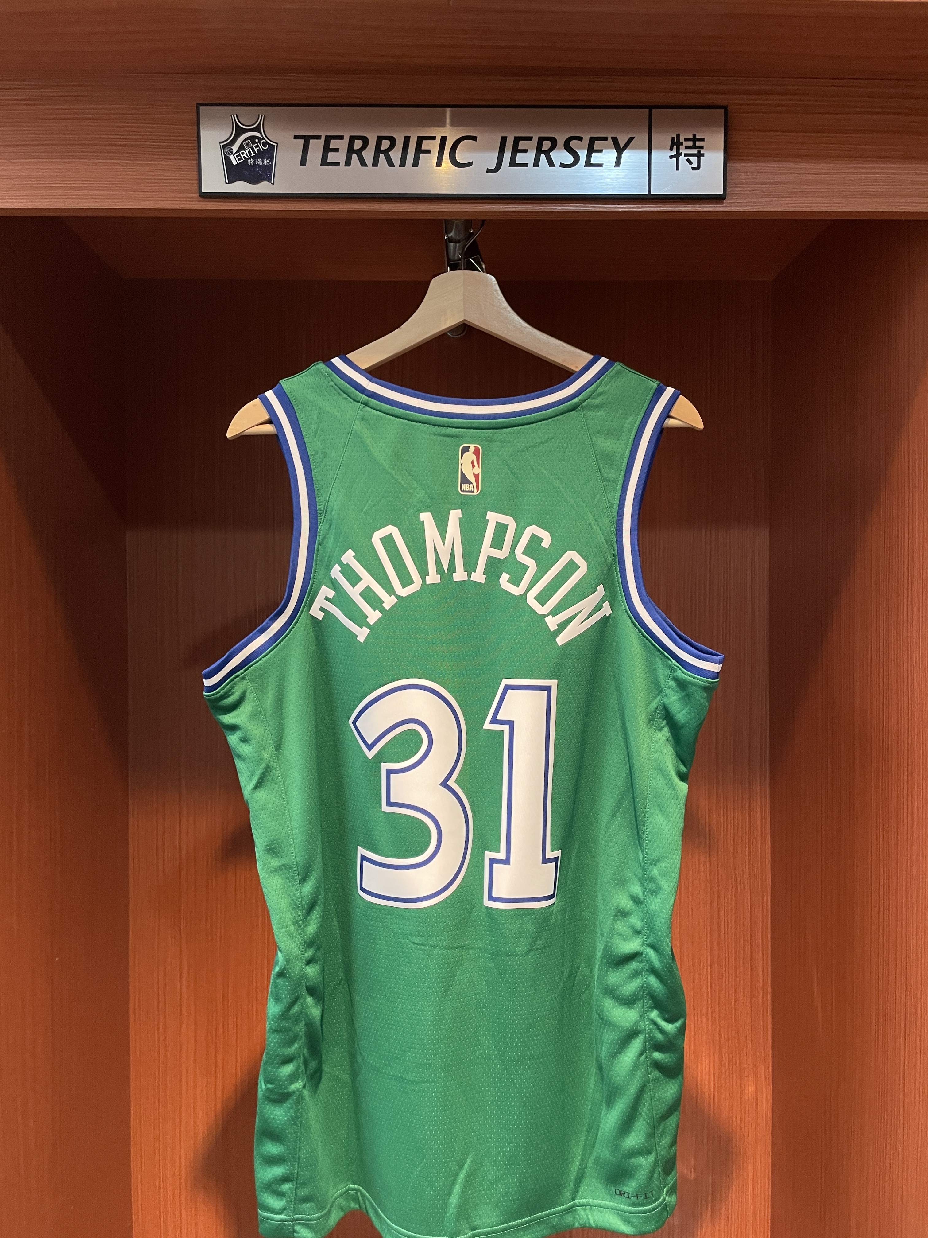 NBA球衣 Klay Thompson 達拉斯小牛復古 25-26 HWC Nike Swingman 球迷版 熱轉印 含贊助商標 全新