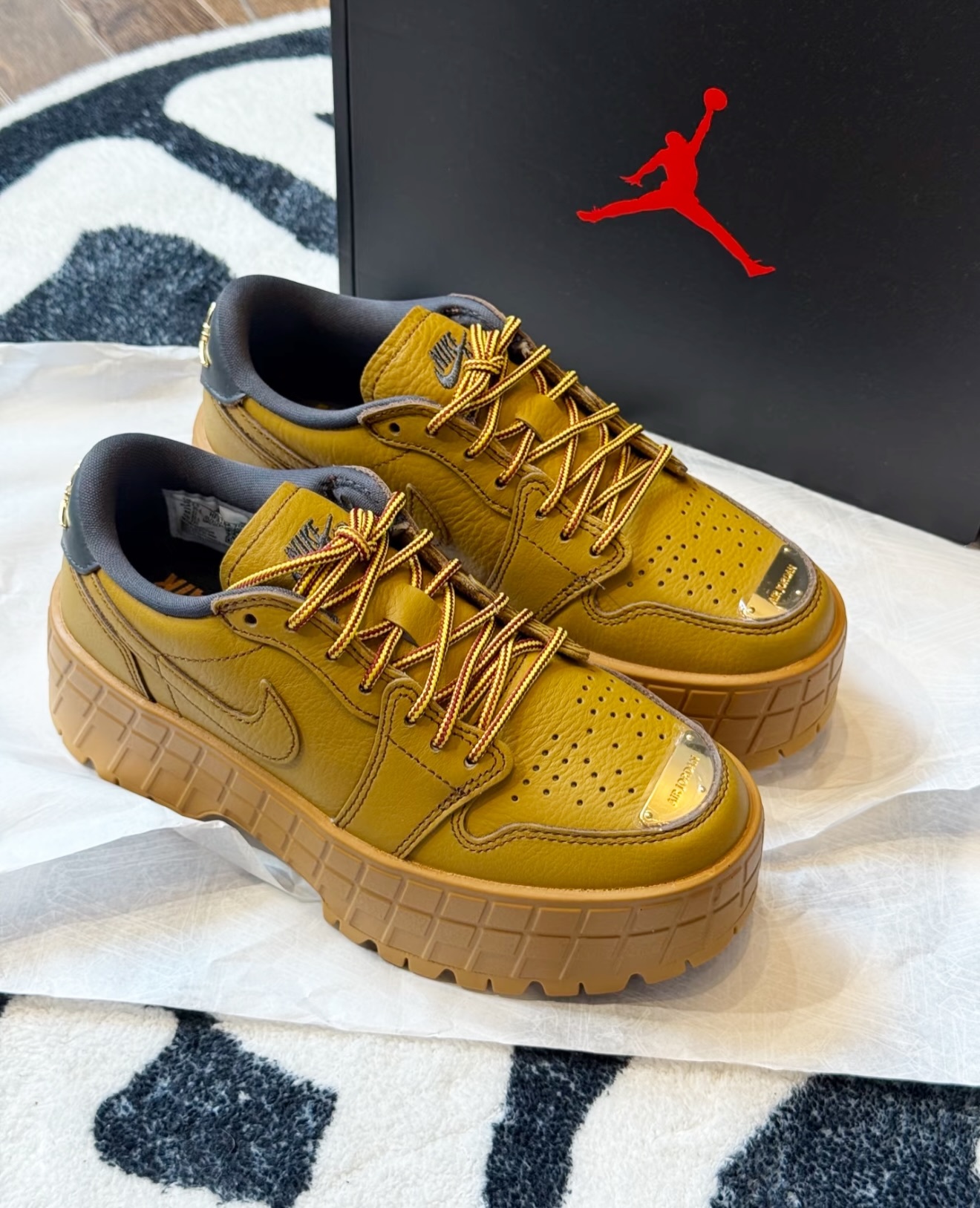 Nike Air Jordan 1 Brooklyn Low Wheat 小麥配色 H2H同款 hf3184-700