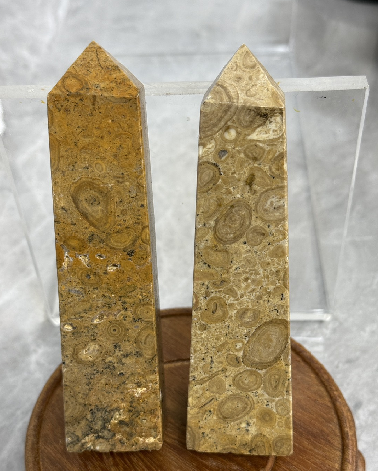 SS37 泰國金龍宮晶柱 約12-13CM