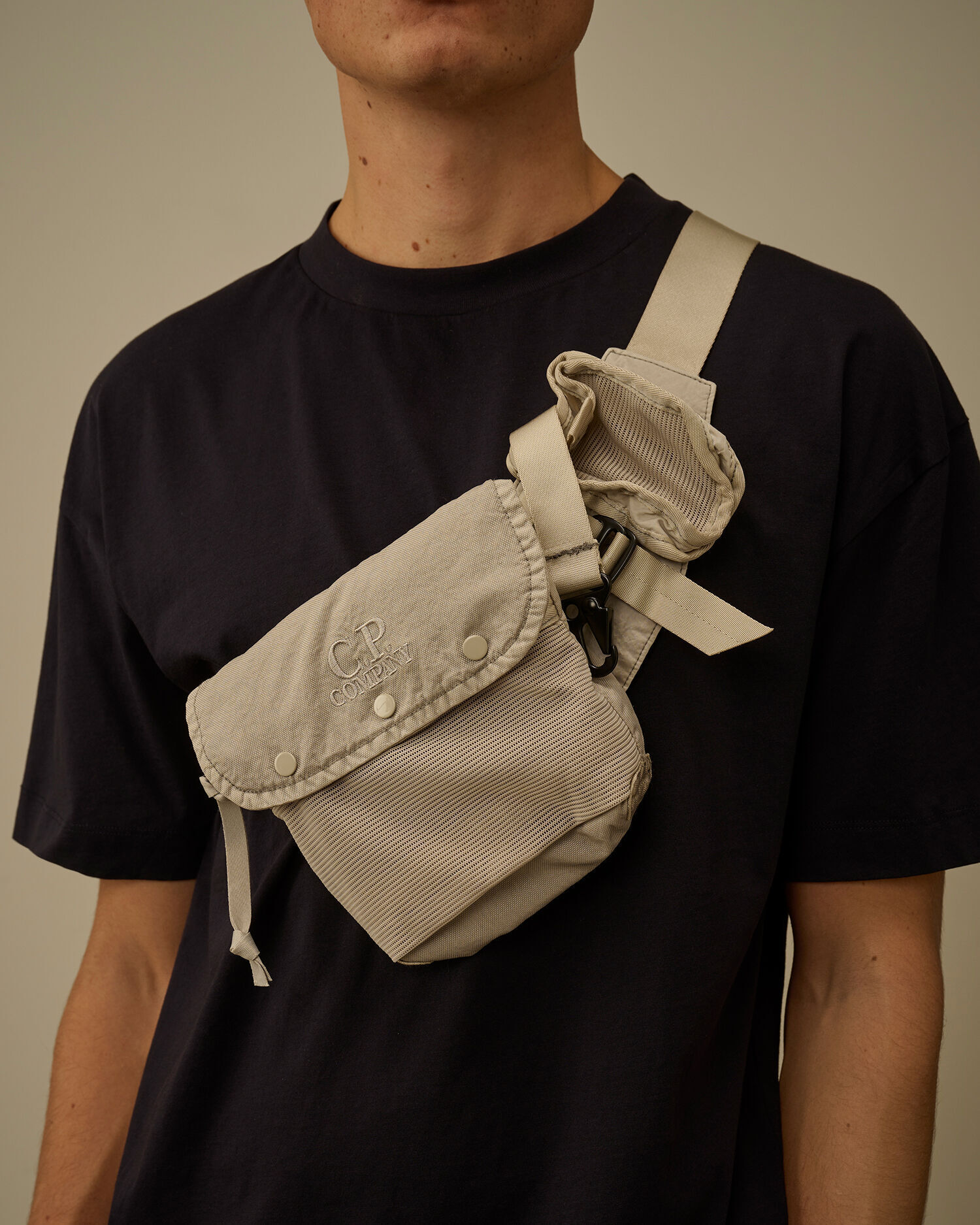 CP COMPANY Panama-R 拼接機能腰包 斜背隨身包