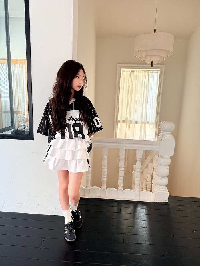正韓夏CCOMMA 兩色stay legend美式寬鬆上衣