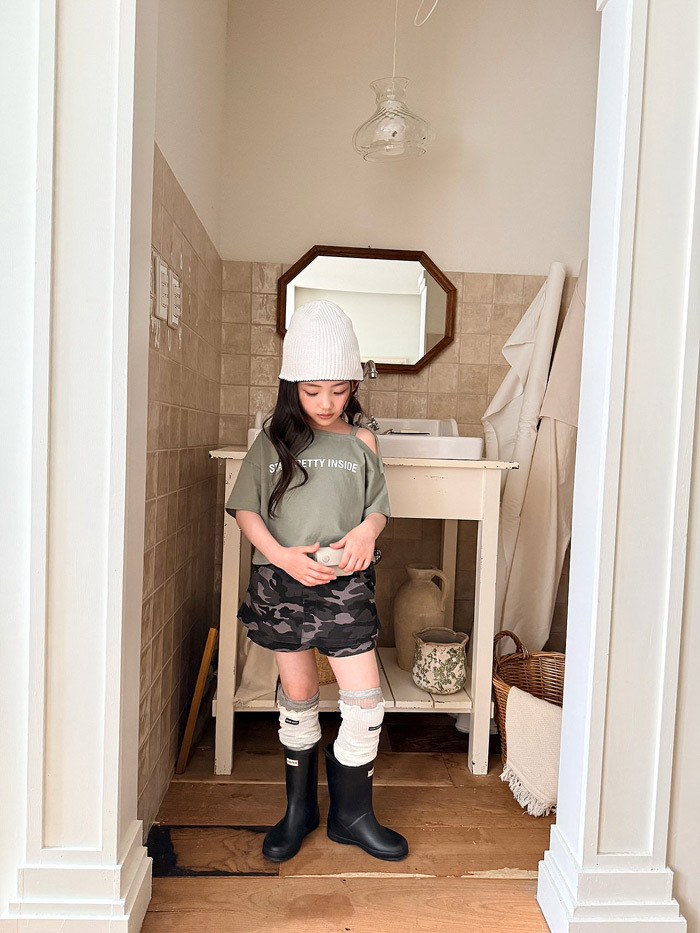 正韓夏CCOMMA 兩色甜酷女孩上衣