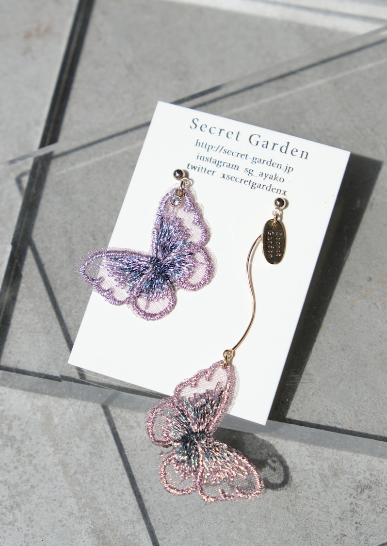 [secretgarden] 刺繡蝴蝶耳環 | 粉色 | 耳針 | NO.54