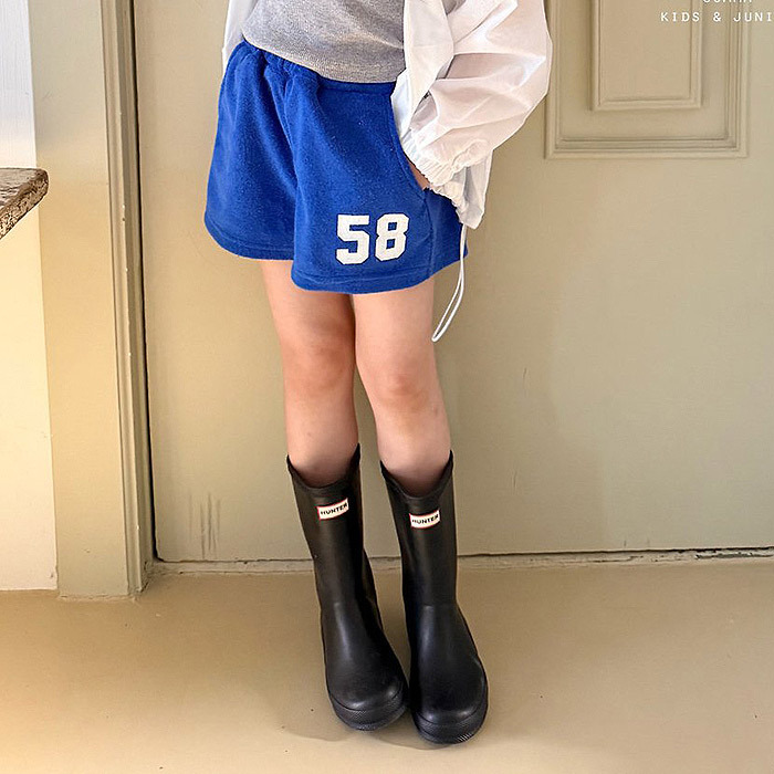 正韓夏CCOMMA 兩色數字58短褲