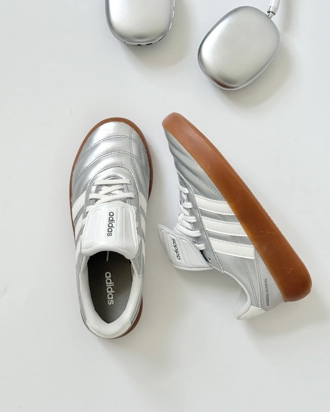 ADIDAS BARREDA MUNDIAL 翻蓋鞋舌 奶油灰銀 焦糖底