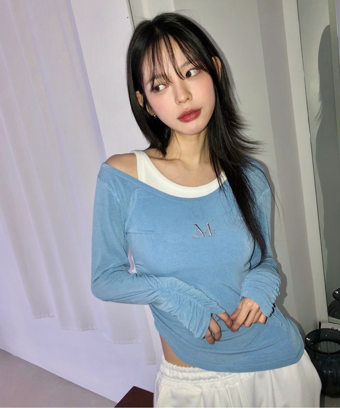 #預購 🇰🇷韓國26春夏 MUCENT 單肩不對稱抓皺長袖 M34
