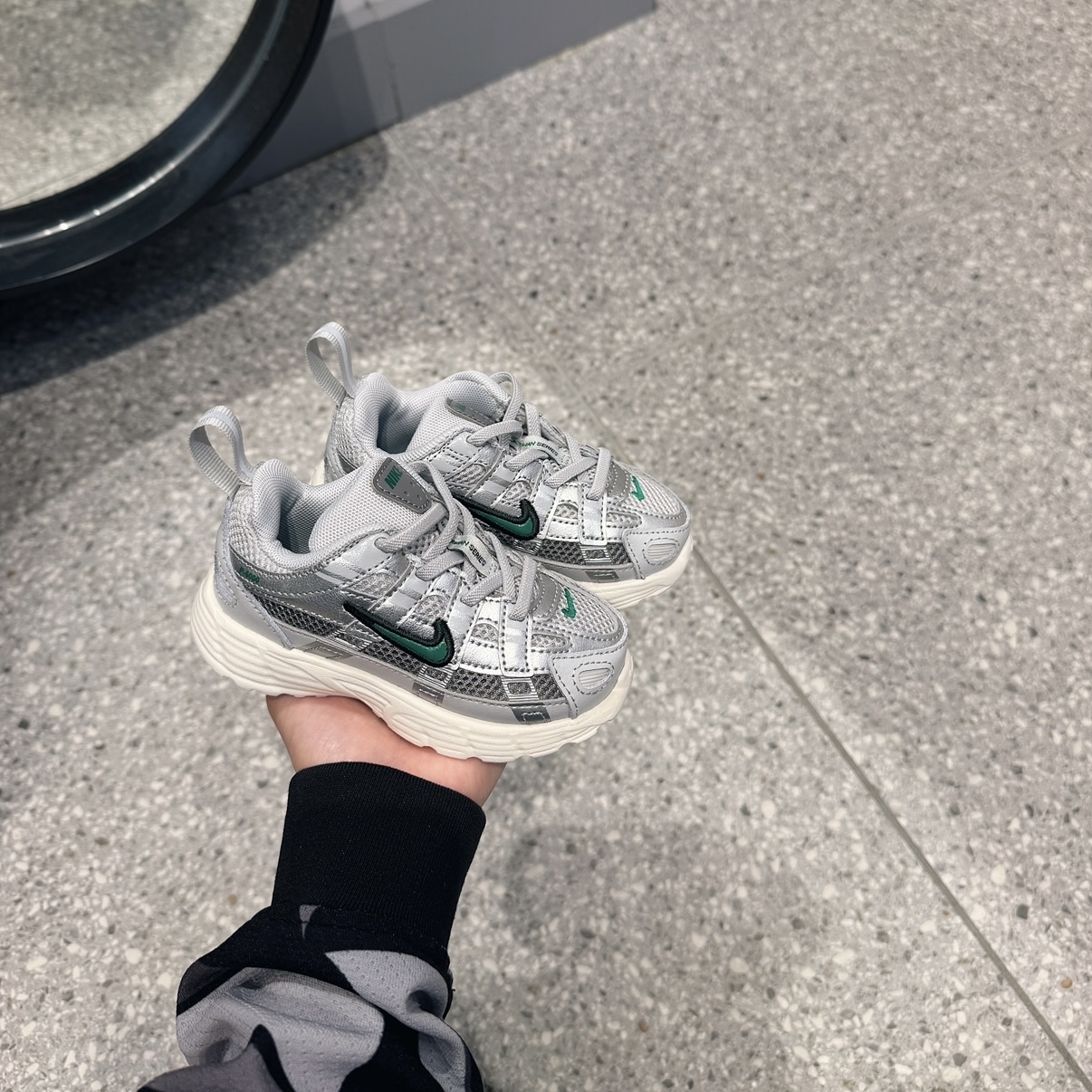Nike P-6000 日本限定 白銀 綠色 復古 小童 中童 童鞋 IO4646-021