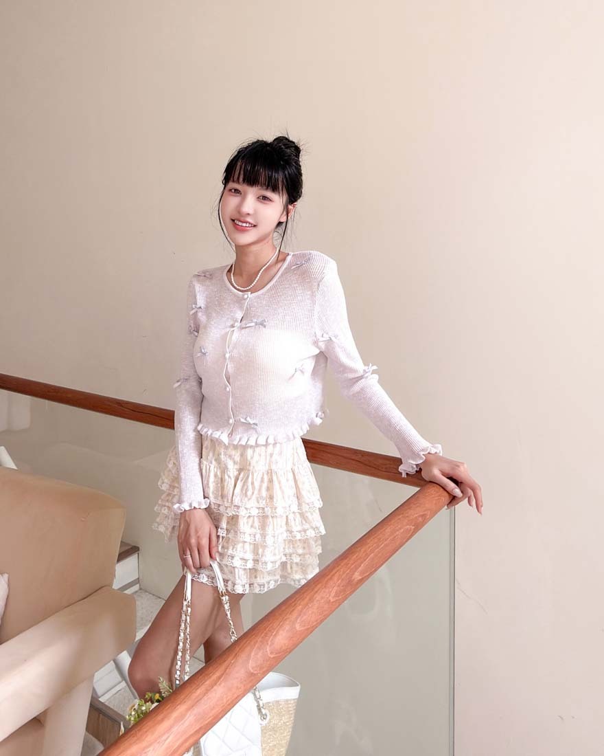 LINA LINA唯美甜意碎花蕾絲滾邊層次蛋糕短裙-淡雅黃