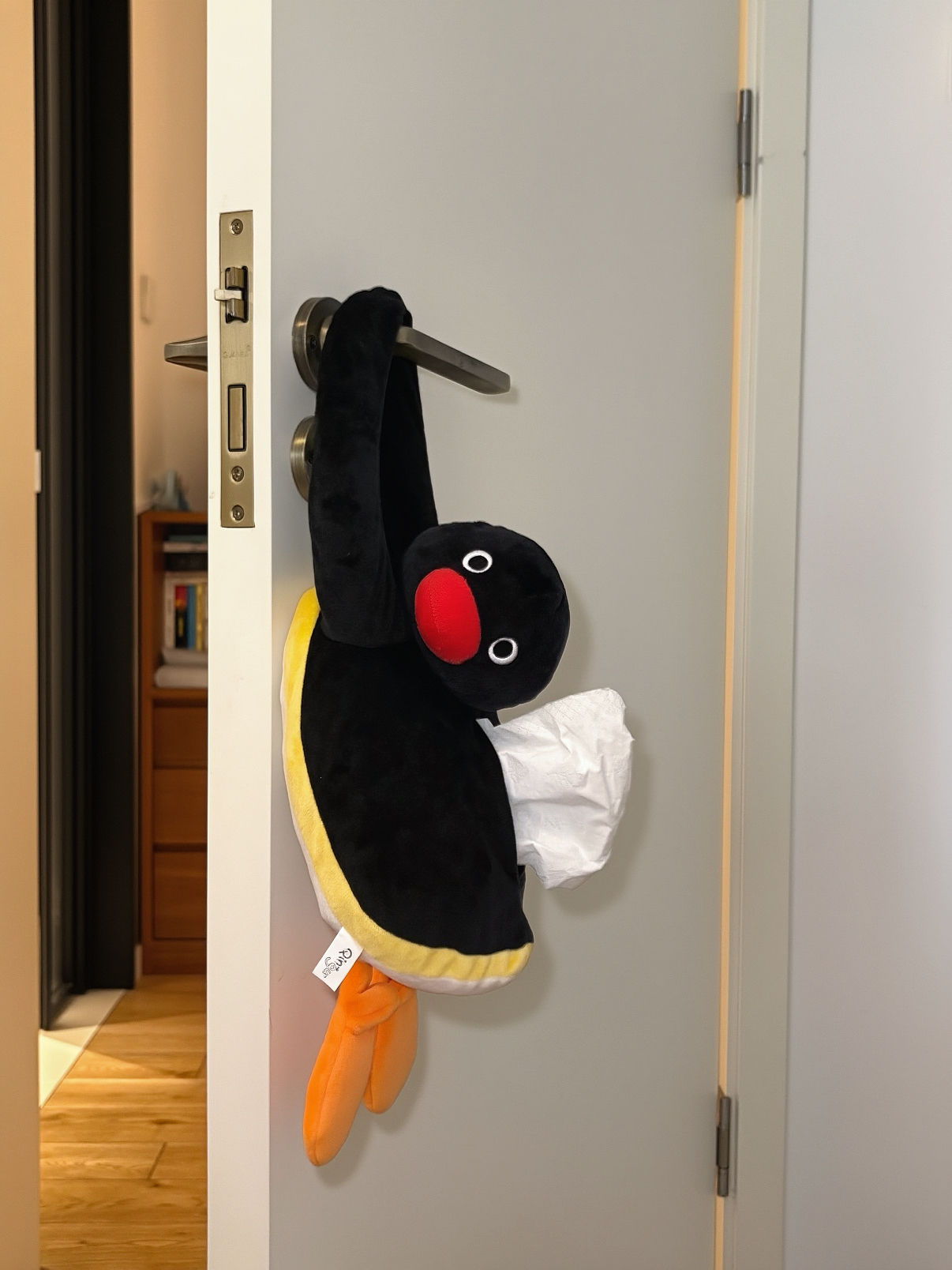 正版授權 PINGU 鈕扣懸掛 衛生紙袋