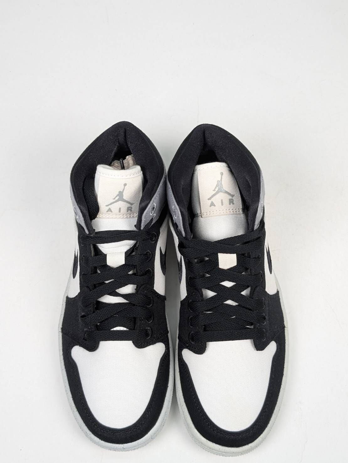 微瑕疵-左右腳中底鞋底鞋面色差 DV0427-100 W6.5 Air Jordan 1 Mid SE "Canvas" 黑煙灰 帆布 女鞋 男女段