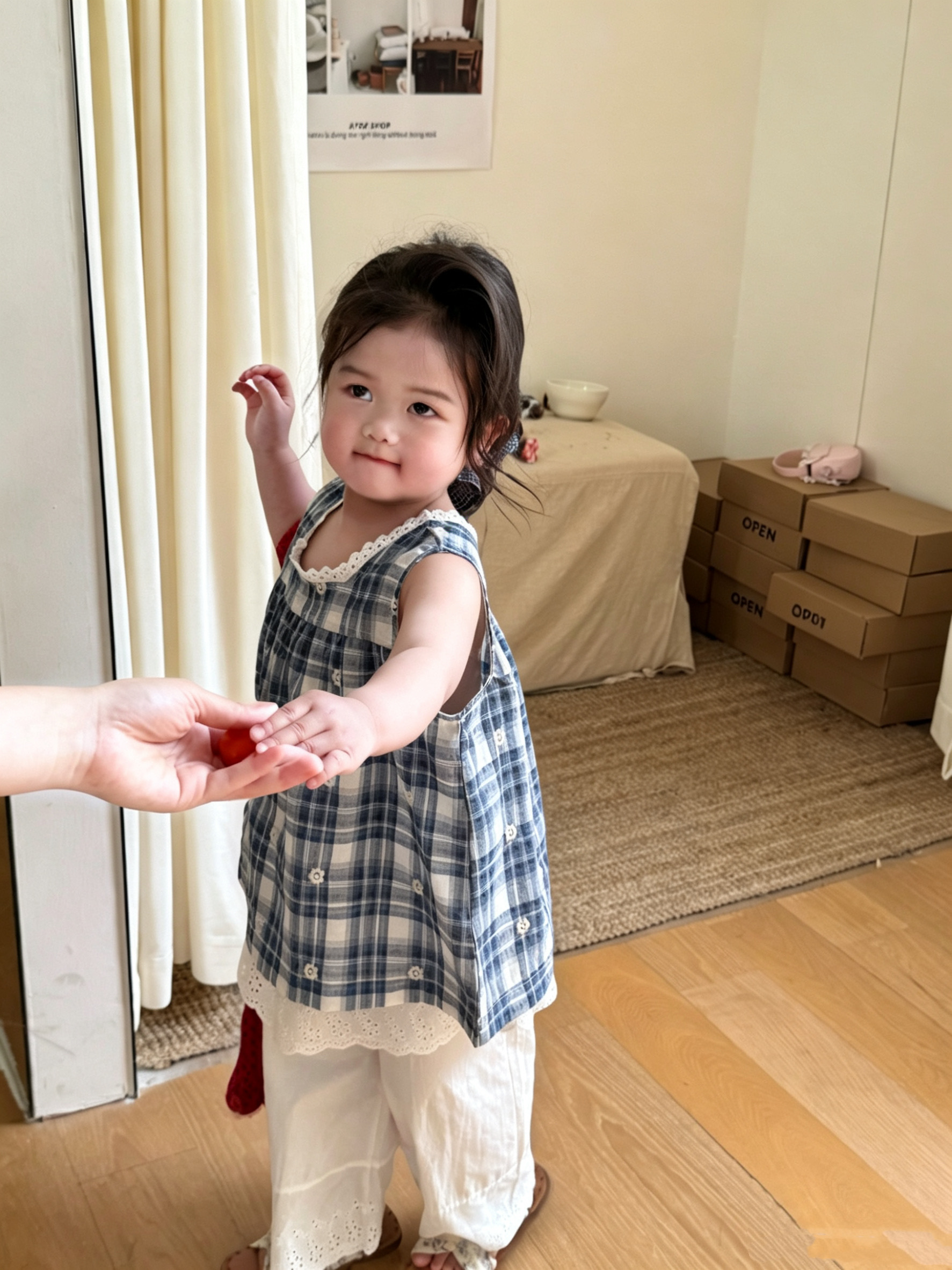 藍莓格紋蕾絲上衣