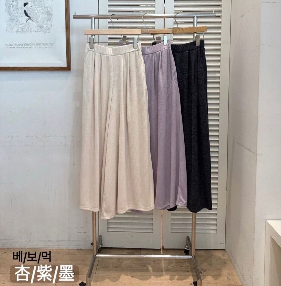 F91 腰24-31 HIP47 長36.5 $419 (一口價)