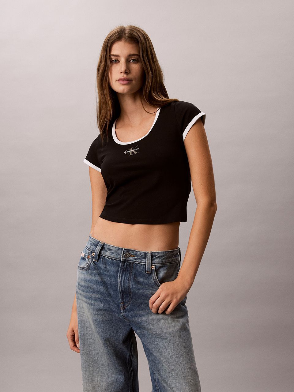 Calvin Klein Jeans 女款 Monologo 圓領 Baby Tee 47G220GUB1