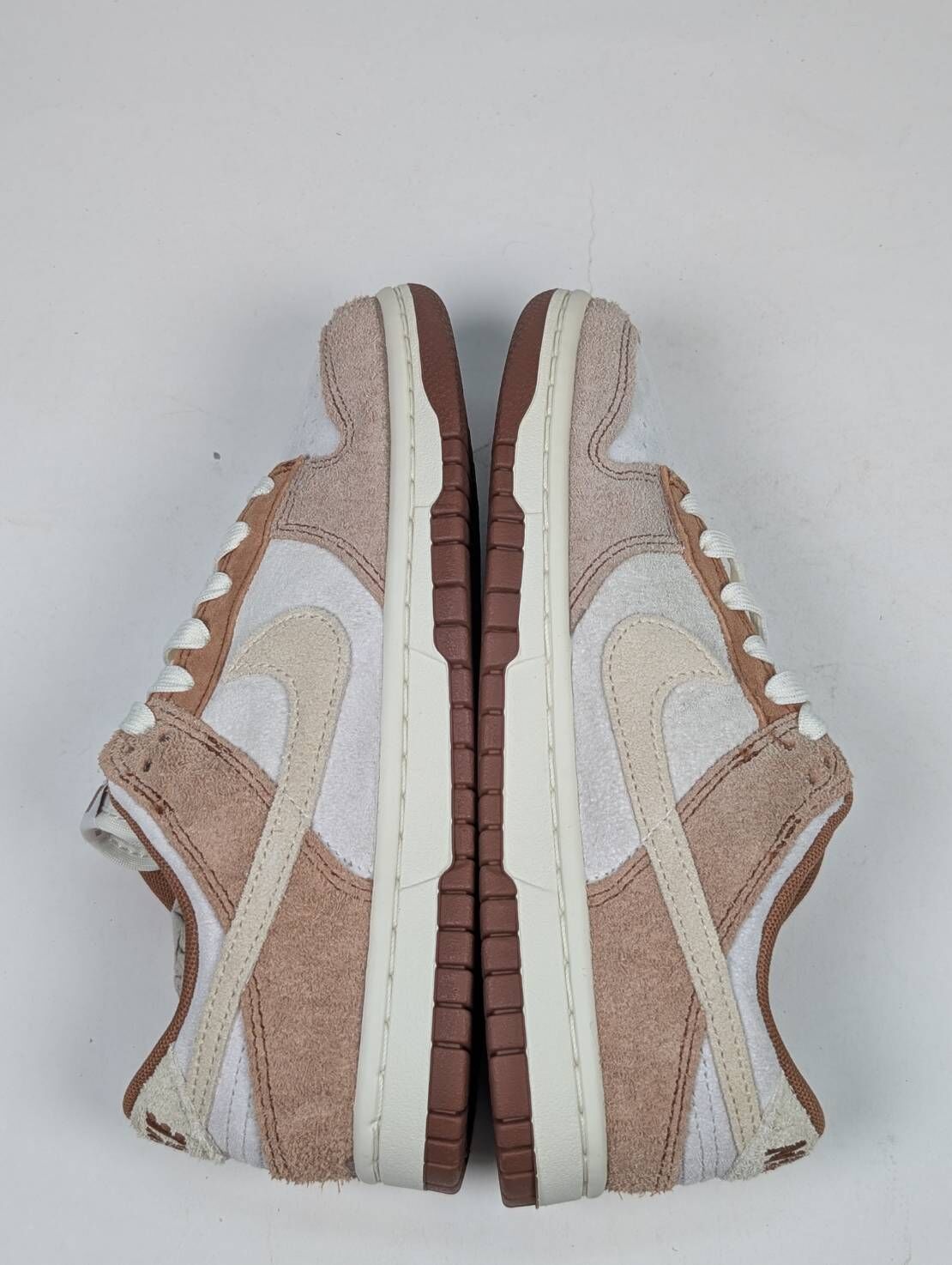 微瑕疵-左右腳鞋面退色 DD1390-100 M4.5 Nike Dunk Low PRM Medium Curry 奶茶色