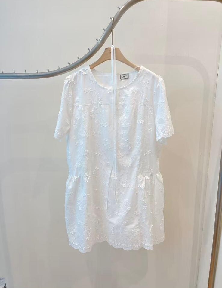 OV44 胸41 腰40 HIP48 長33.5 $569 (一口價)