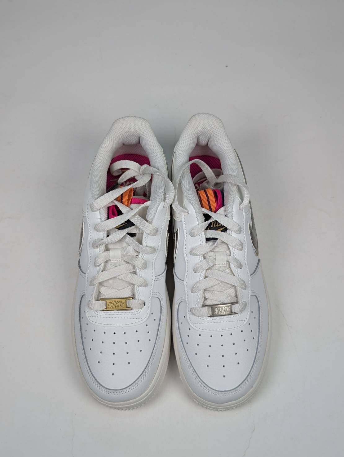 微瑕疵-左右腳中底鞋底色差 DH9595-001 6.5Y Nike Air Force 1 1s Double Up On The Pull Tabs Swooshes 雙層勾勾 米白 金 女款