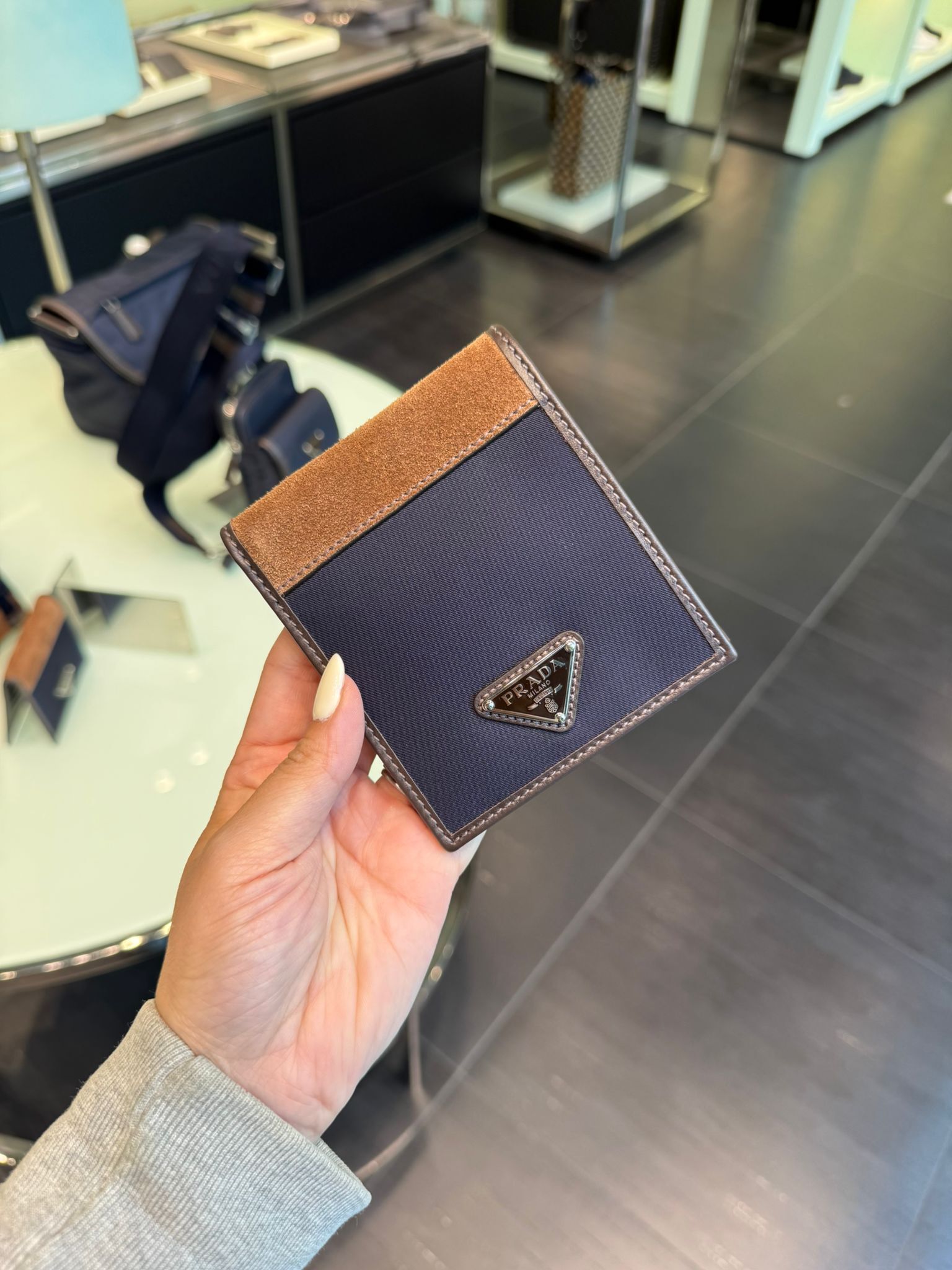 LYS01733 PRADA 尼龍拼麂皮兩摺短銀包