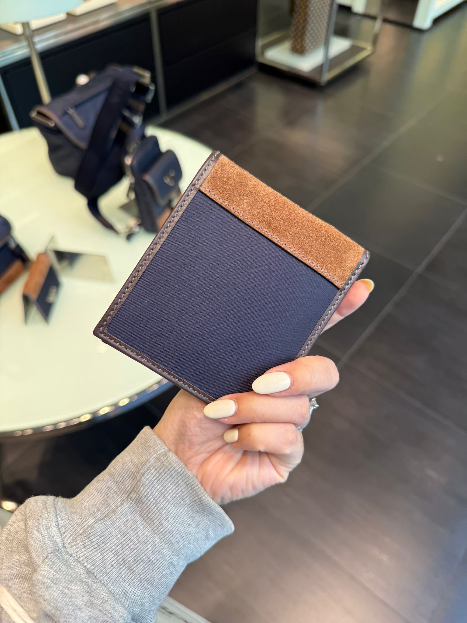 LYS01733 PRADA 尼龍拼麂皮兩摺短銀包