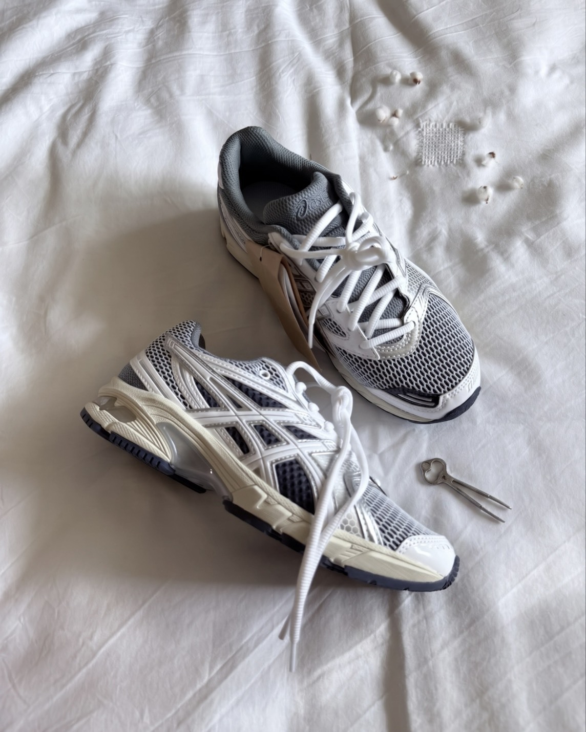 【預購】ASICS GEL-DS TRAINER 14 白灰色 1203A607100