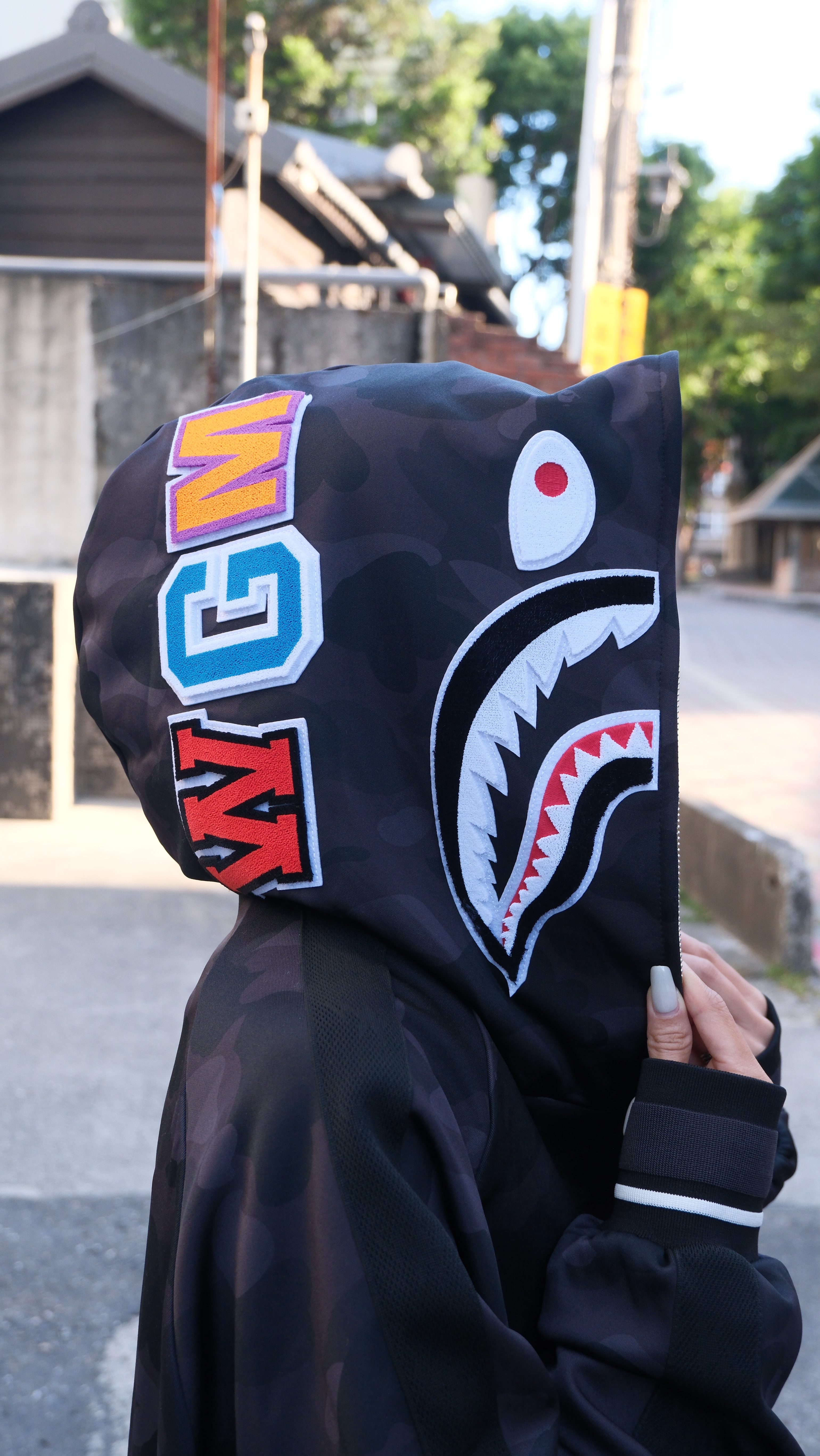 Bape FW25 金屬標 迷彩 鯊魚外套 1L80115312
