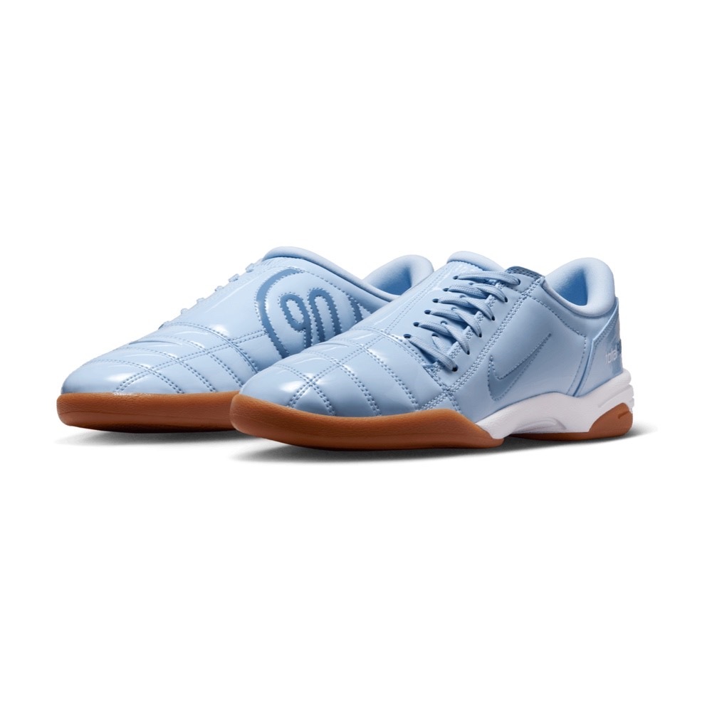 NIKE WMNS TOTAL 90 天空藍 亮面 足球風 女鞋 IB5666-401
