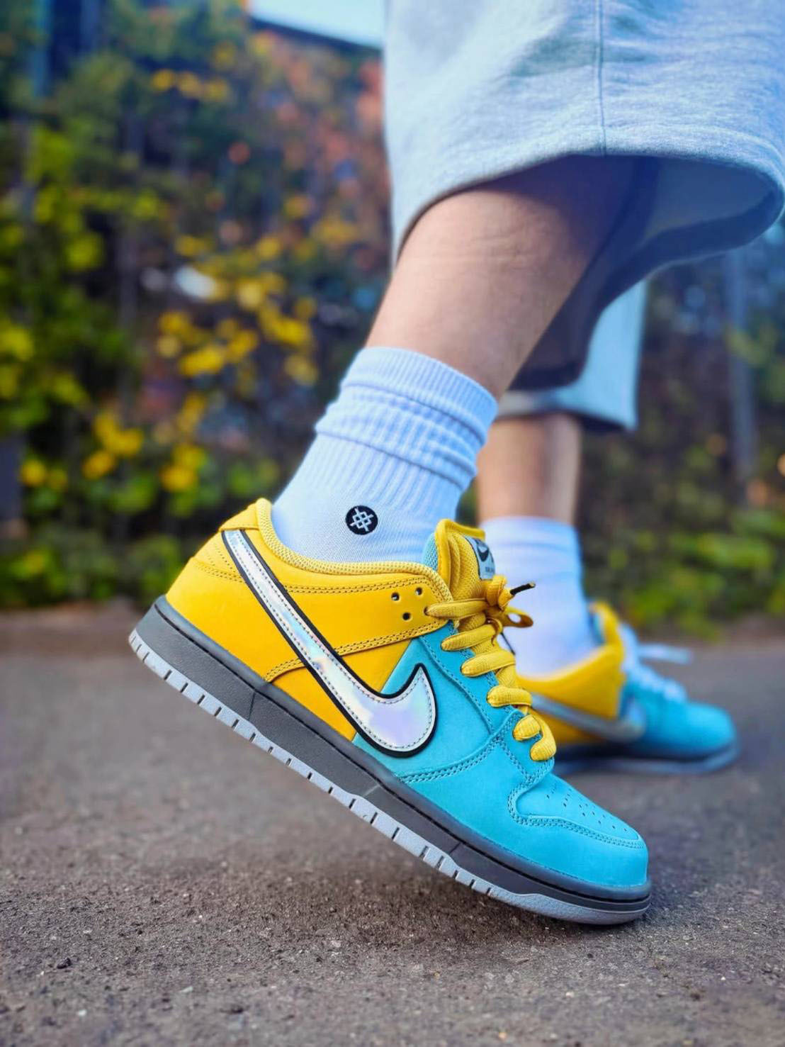 Nike SB Dunk Low Pro "Muni Fast Pass" 黃藍撞色 舊金山月票配色系列 DUNK IR1888-700