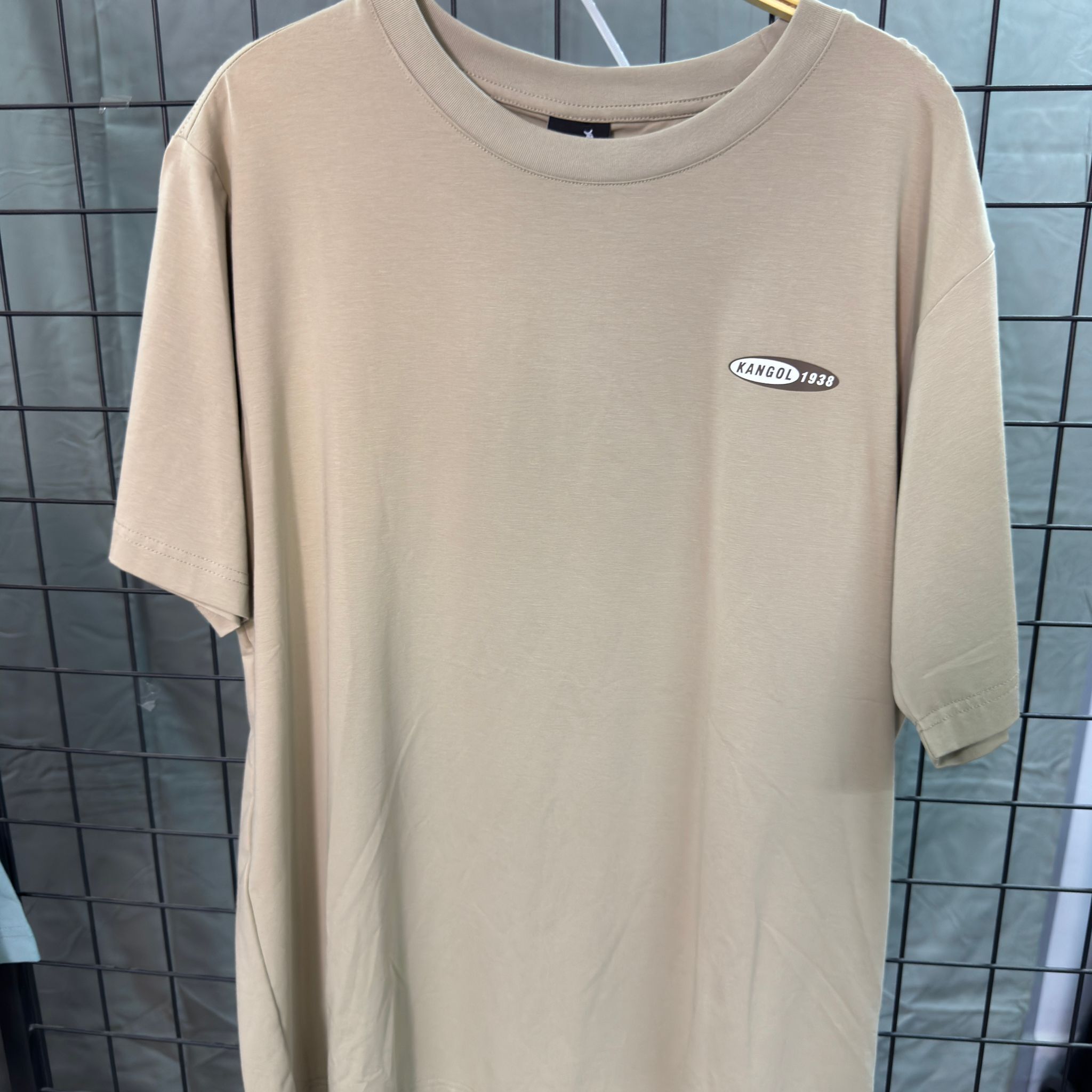 HKCG0511-024 Kangol 左胸橢圓形Kangol LOGO Tee(65258022) 卡其 (A24M-2XL)