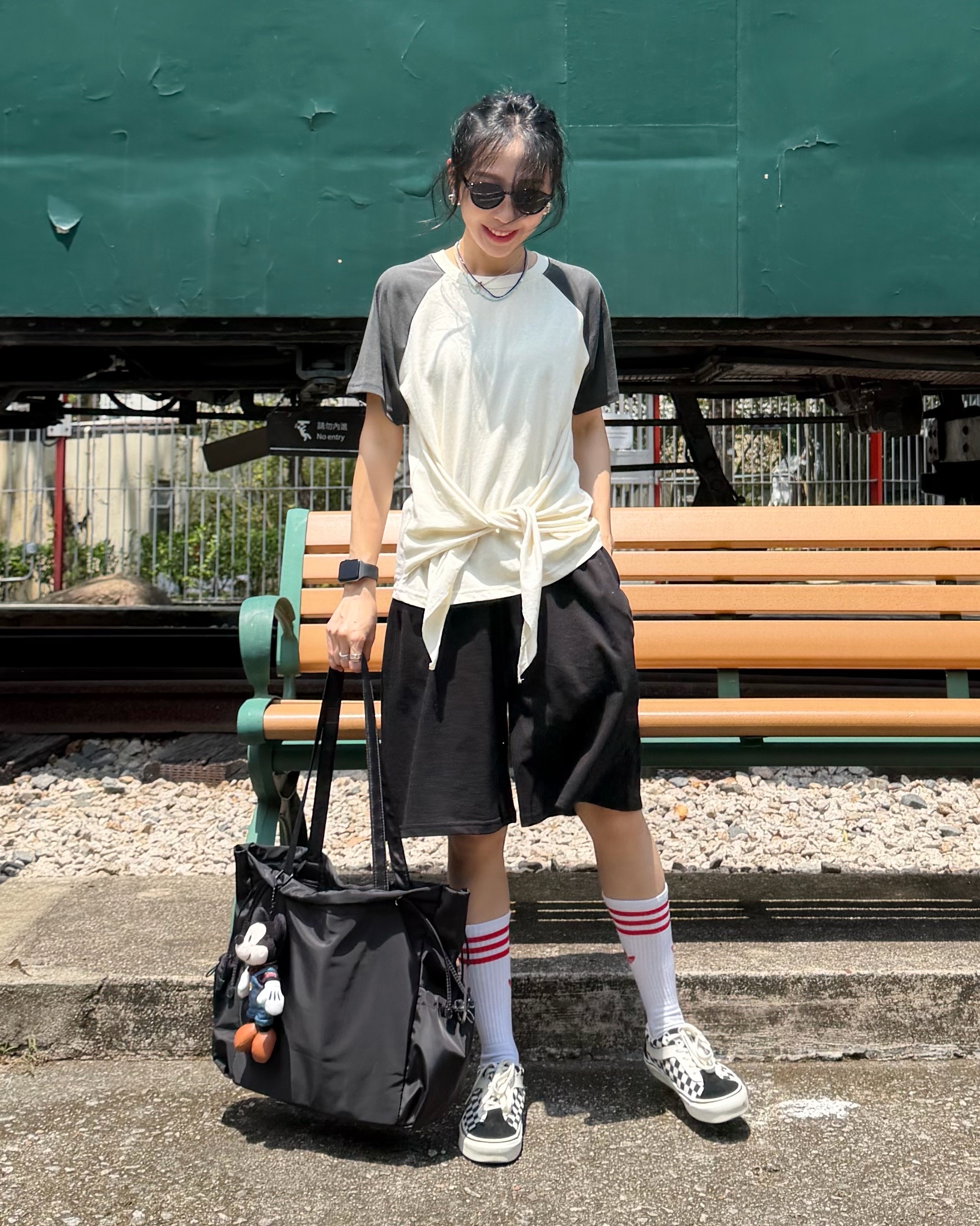 5月新品♥牛角綁腰Tee